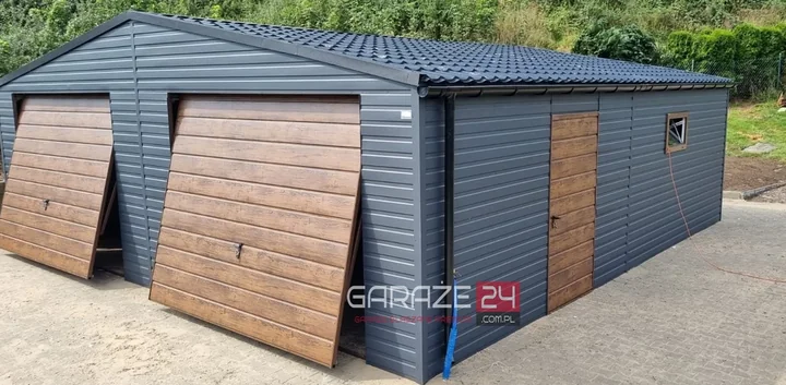 Obraz do artykułu: Jak zaprojektować garaż blaszany, który naprawdę ci się przyda