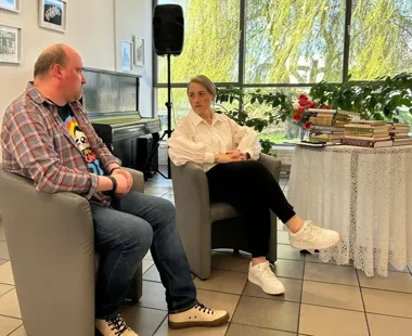 Kryminał i poezja przy jednej herbacie - tak świętowano Dzień Książki w Będzinie