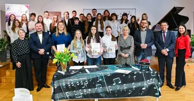 Gdzie Chopin spotkał ciekawość - konkurs w książnicy rozgrzał Będzin