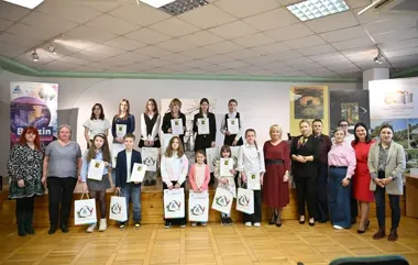 Dzieci z całego świata namalowały legendy - prawie 700 prac w Będzinie