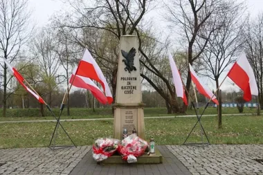 Czeladź pamięta potyczkę pod kopalnią Saturn – uroczystość przy replikach obelisku