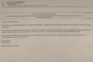 Zgubił portfel w Siewierzu. Policjant pomógł odzyskać całą zawartość