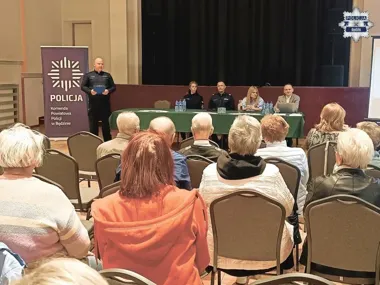Seniorzy w Bobrownikach usłyszeli ostrzeżenie o trzech oszukańczych schematach
