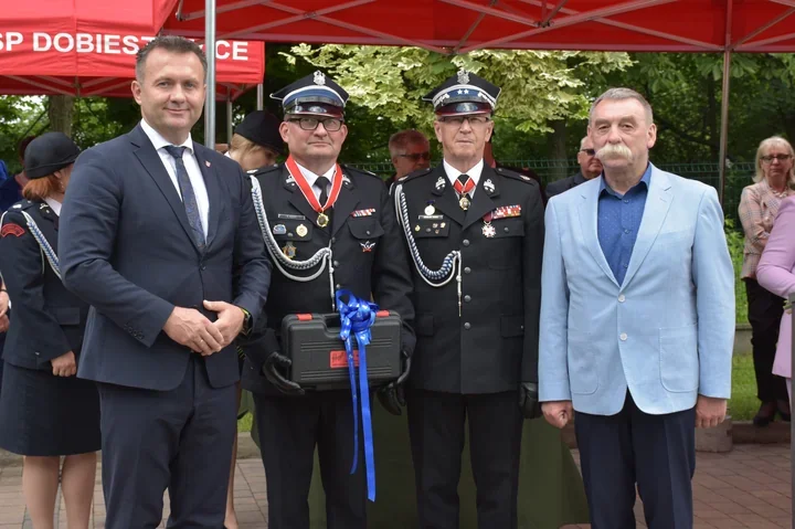 Dobieszowice świętowały 120 lat straży. Prezes odebrał najwyższe odznaczenie