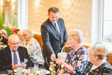 W Będzinie świąteczne spotkanie skupiło członków PZN przy jednym stole