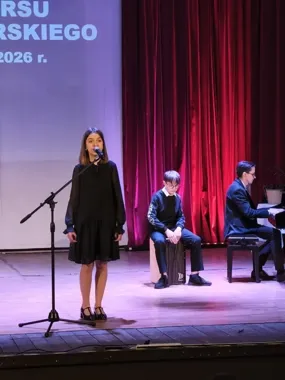 Młodzi recytatorzy z Siewierza pokazali, że słowo nadal ma sceniczny ciężar